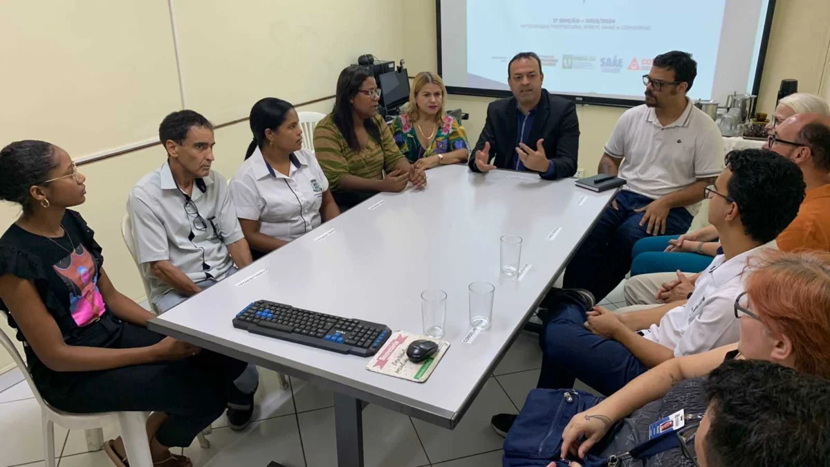 Na tarde desta terça (12), servidores públicos e autoridades se reuniram no IPREM para o lançamento da 2ª edição do Programa de Integridade