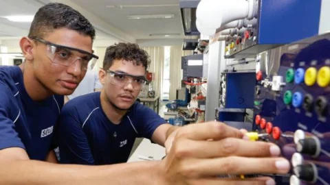 Resultado da quarta edição do Trilhas de Futuro está disponível e estudantes já podem se matricular
