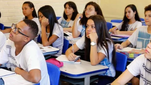 Confirmação da matrícula na rede estadual de Minas Gerais começa nesta terça-feira (26/12) e vai até 12/1