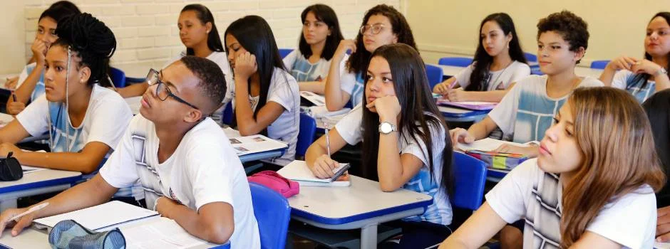 Começou nesta terça-feira (26/12) e vai até o dia 12/1/2024, o período para a confirmação de matrículas na rede estadual mineira