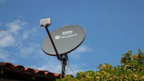 Lei garante à Telebras preferência para fornecer banda larga ao Governo Federal