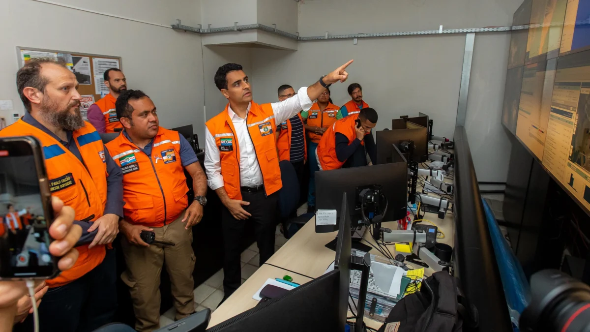 Governo Federal está em Maceió para apoiar população após tremores de terra 1 Nesta sexta-feira (1º), foi realizada reunião com uma equipe da Defesa Civil Nacional, que está no local desde quinta-feira (30) por