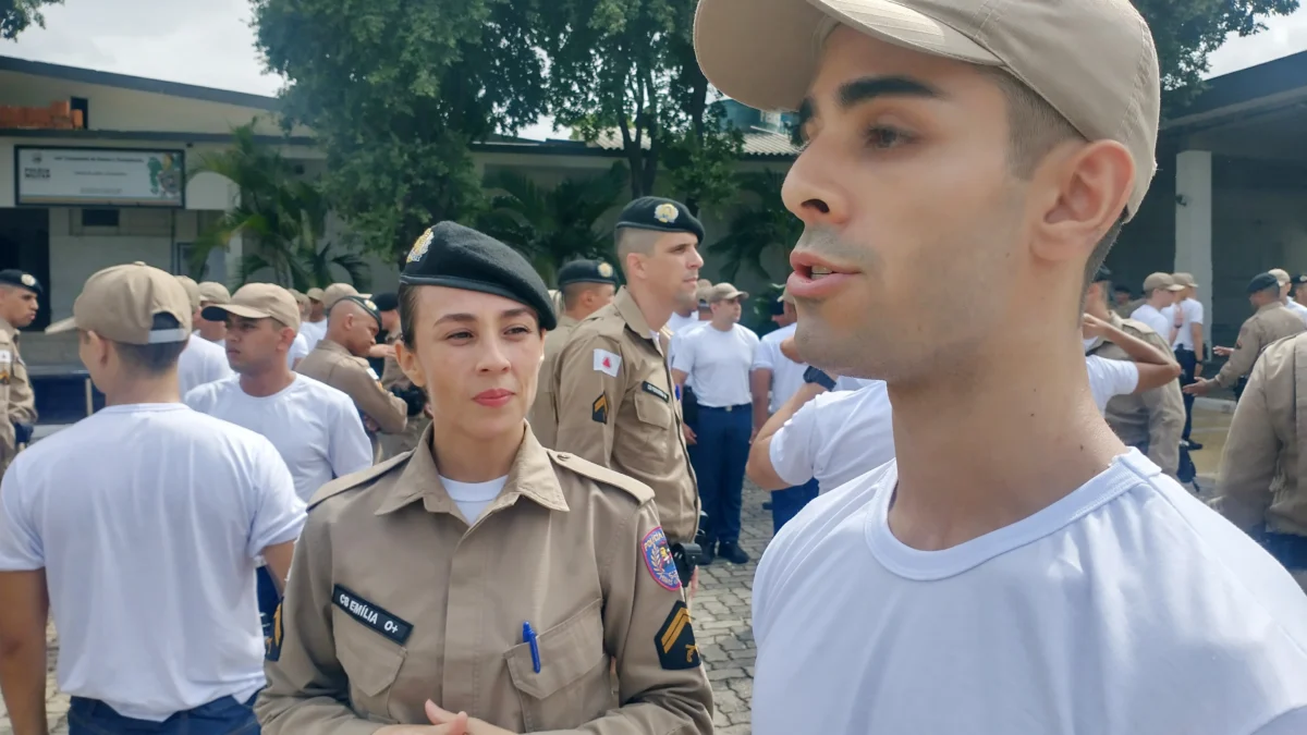 A Cabo Emília Armindo Gomes viveu uma emoção diferente na quarta-feira, ao ver seu filho, Bryan Gomes, iniciar o curso de formação