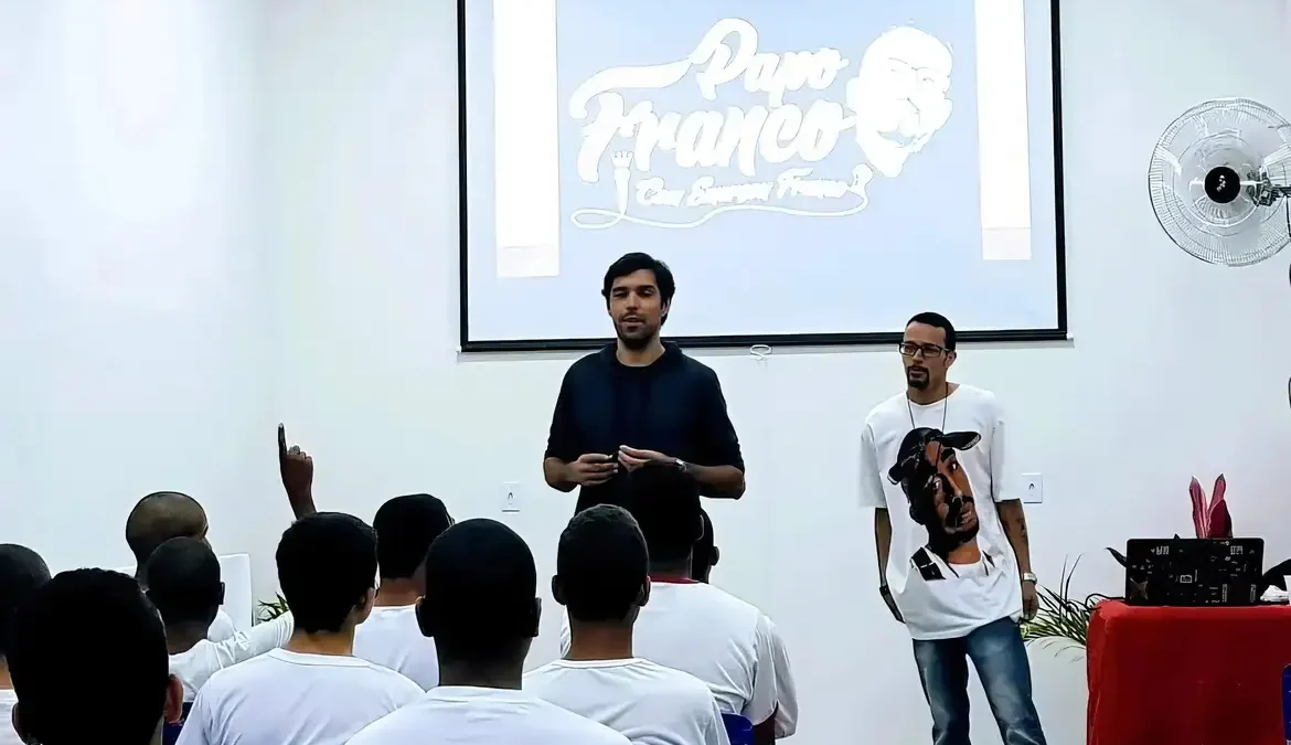 CNJ aponta dificuldade de acesso de adolescentes internos a documentos 1 O levantamento inédito revela que seis unidades federativas (Goiás, Alagoas, Espírito Santo, São Paulo, Distrito Federal e Santa Catarina)
