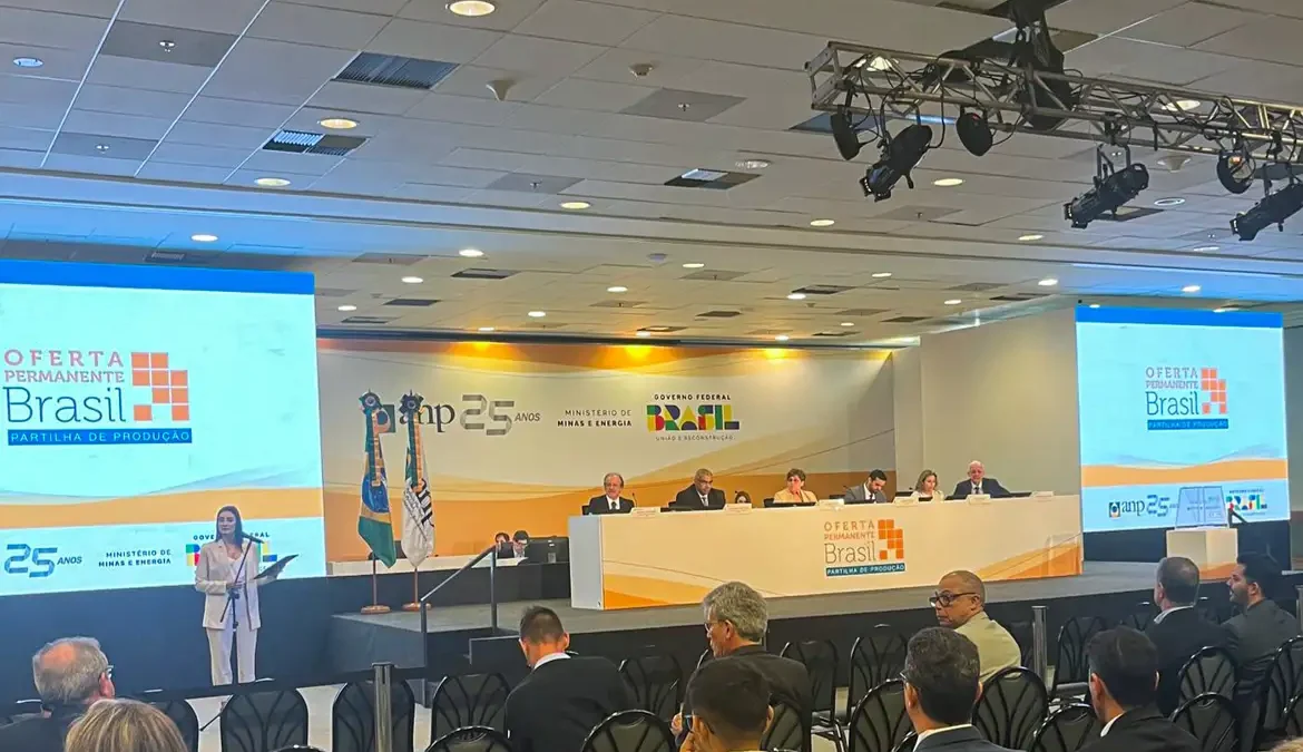 A multinacional britânica do petróleo BP Energy foi a única empresa interessada em participar, nesta quarta-feira (13), do 2º Ciclo