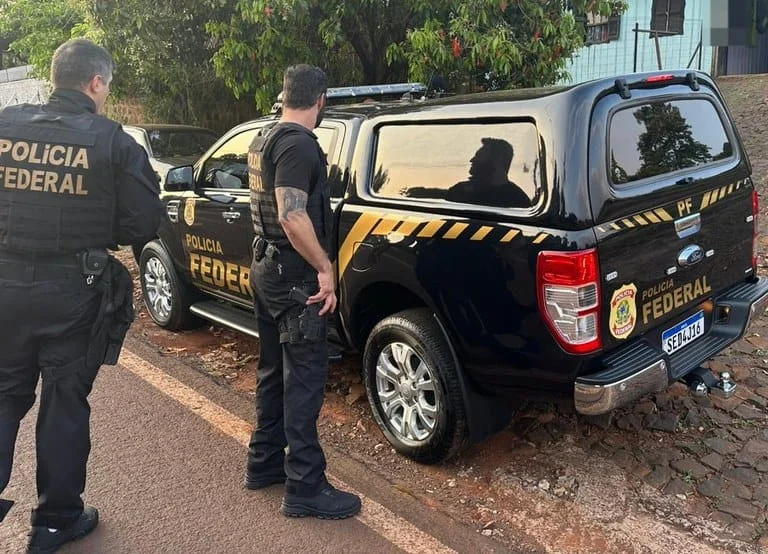 A Polícia Federal (PF) está realizando, nesta quinta-feira (14), uma operação com 150 agentes para combater a ação de grupo criminoso