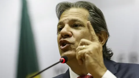 Haddad anuncia medidas de arrecadação com reoneração gradual da folha 5 Haddad anuncia medidas de arrecadação com reoneração gradual da folha
