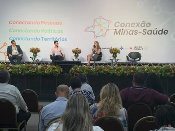 Conexão Minas-Saúde debate maneiras de tornar a gestão do SUS mais eficiente 1 O encontro, que reuniu gestores e técnicos estaduais e municipais da saúde de todo o estado, aconteceu em Belo Horizonte, nos dias 5, 6