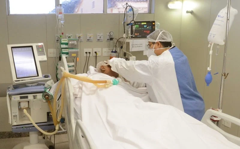 A Fundação Hospitalar do Estado de Minas Gerais (Fhemig) está com processos seletivos simplificados abertos para seis unidades da região
