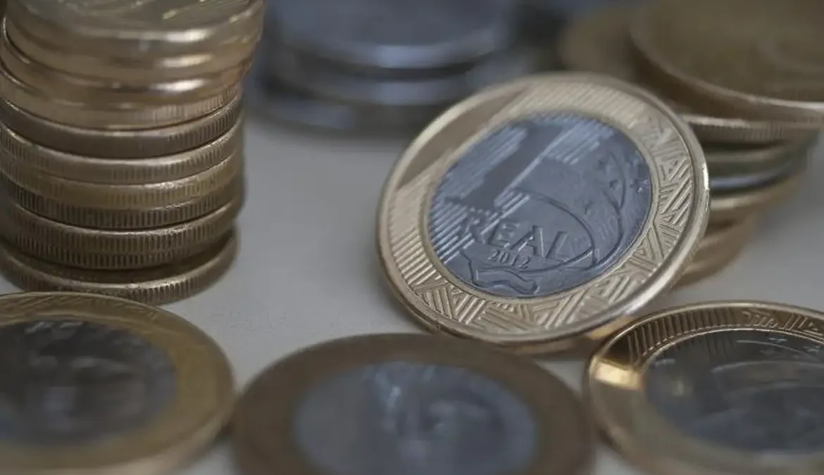 As contas públicas fecharam o mês de outubro com saldo positivo, mas com redução de 45,4% na comparação com outubro do ano passado