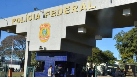 PF cumpre dois mandados no DF para investigar ataque hacker a Janja 2 PF cumpre dois mandados no DF para investigar ataque hacker a Janja
