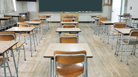 Minas vistoria obras na área da educação em Datas, no Vale do Jequitinhonha 4 Minas vistoria obras na área da educação em Datas, no Vale do Jequitinhonha