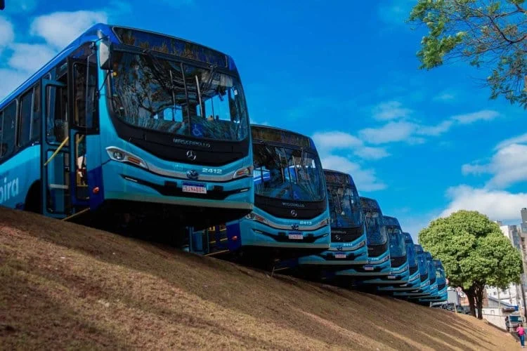 Prefeitura de Itabira reduziu a tarifa, renovou 21 ônibus que circulam pelas ruas da cidade, novas linhas foram criadas e novos horários