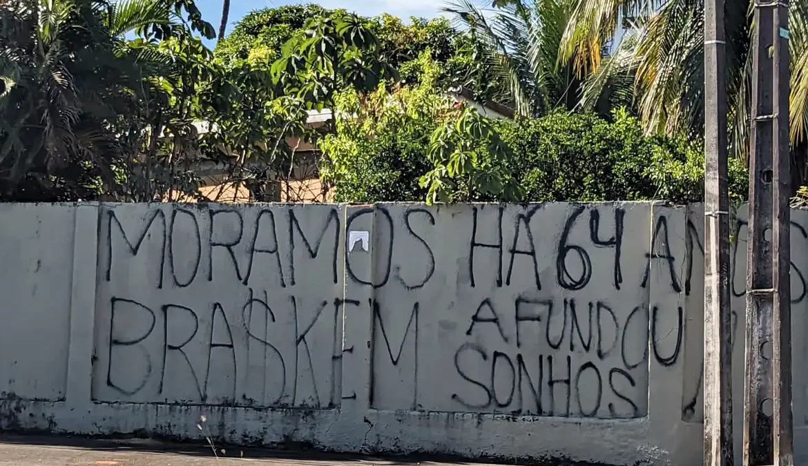 Após recomendação do Ministério Público do Trabalho (MPT), a mineradora Braskem retirou seus empregados efetivos e terceirizados da área