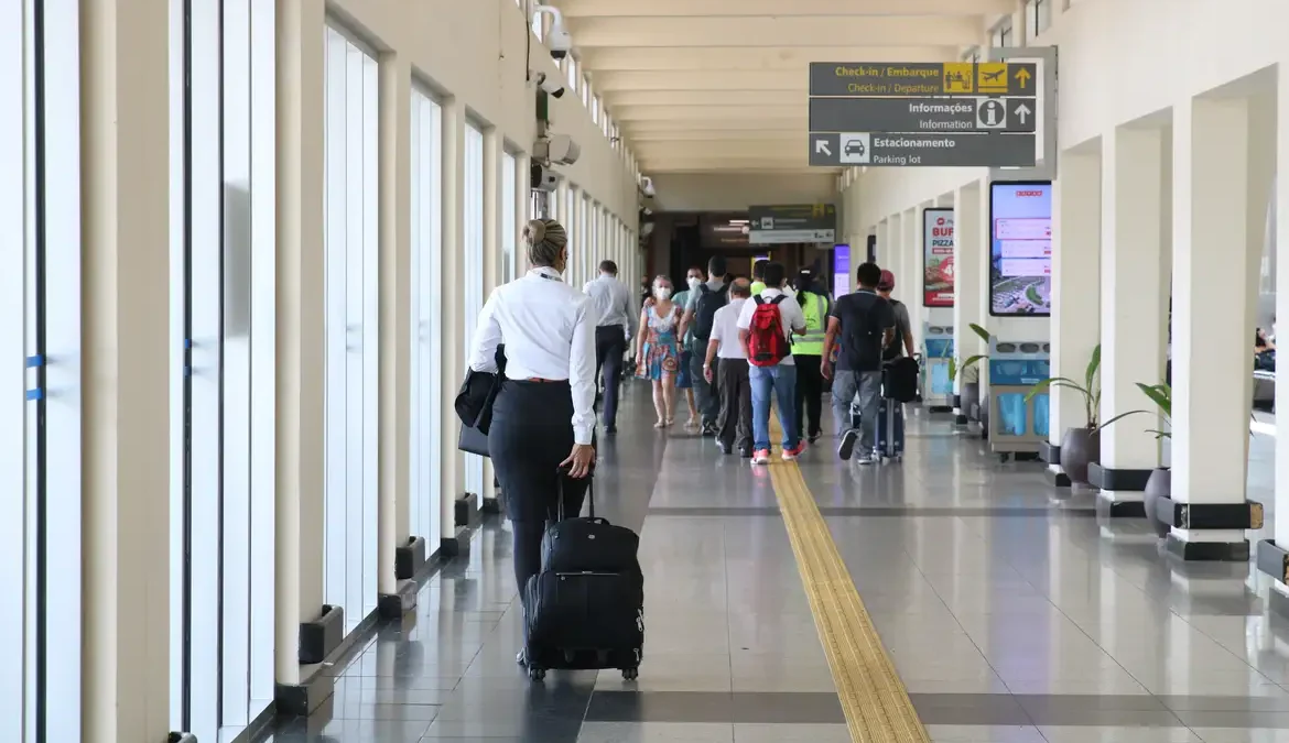 Área do check in do Aeroporto de Congonhas apresenta falha em ar-condicionado 1 A falha teve início ontem e a previsão é que seja sanada até a madrugada de amanhã (28)
