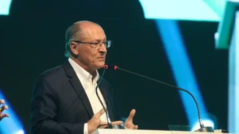 Presidente em exercício participa de encontro com setor da indústria química 2 Presidente em exercício participa de encontro com setor da indústria química