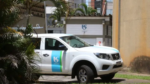 Sob protestos, deputados paulistas autorizam venda da Sabesp 5 Sob protestos, deputados paulistas autorizam venda da Sabesp