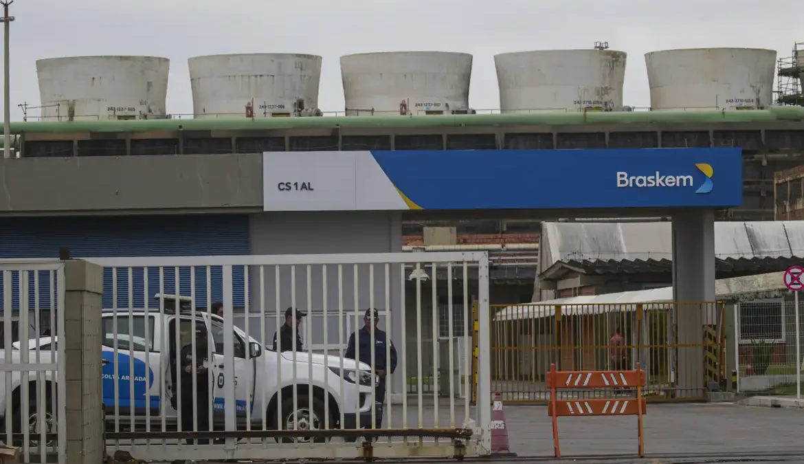 Juiz rejeita pedido para bloquear R$ 1 bilhão da Braskem 1 A decisão foi assinada no dia 23 deste mês
