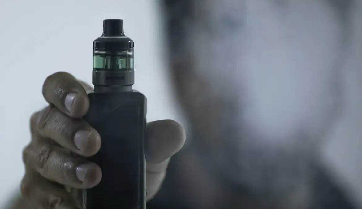 OMS pede mais controle sobre cigarros eletrônicos 1 A Organização Mundial da Saúde (OMS) fez um alerta para os riscos dos cigarros eletrônicos