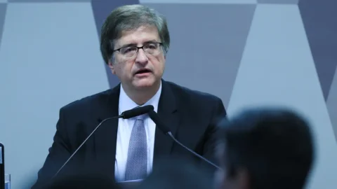 Em sabatina, Gonet comenta cotas raciais e direitos da população LGBT+ 6 Em sabatina, Gonet comenta cotas raciais e direitos da população LGBT+