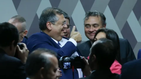 Senado aprova indicação de Flávio Dino para ministro do STF 6 Senado aprova indicação de Flávio Dino para ministro do STF