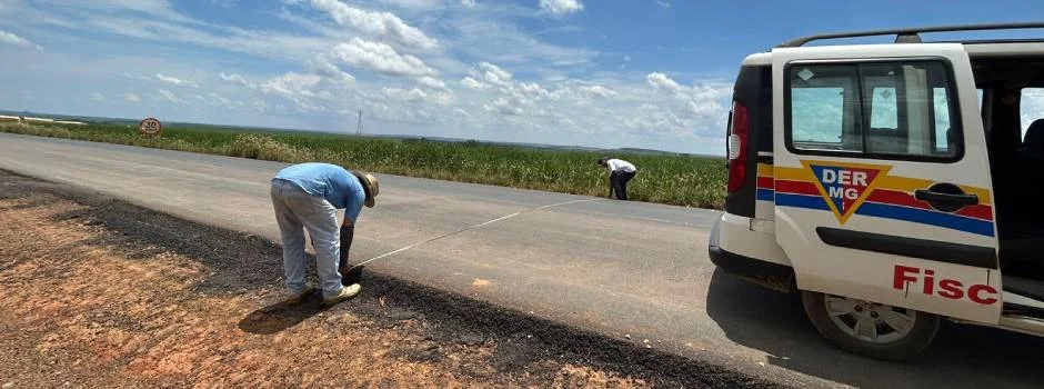 Três rodovias estaduais da região Central de Minas recebem novo asfalto 1 As rodovias MG-420, MG-060 e MGC-352 estão ganhando novos pavimentos em um trecho de 52,4 quilômetros