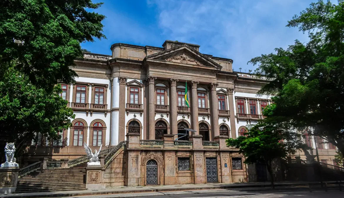 Projeto de centro de pesquisa geológica é retomado no Rio de Janeiro 1 O projeto inclui a revitalização do Museu de Ciências da Terra (MCTer), de um conjunto de laboratórios de isotopia e geocronologia