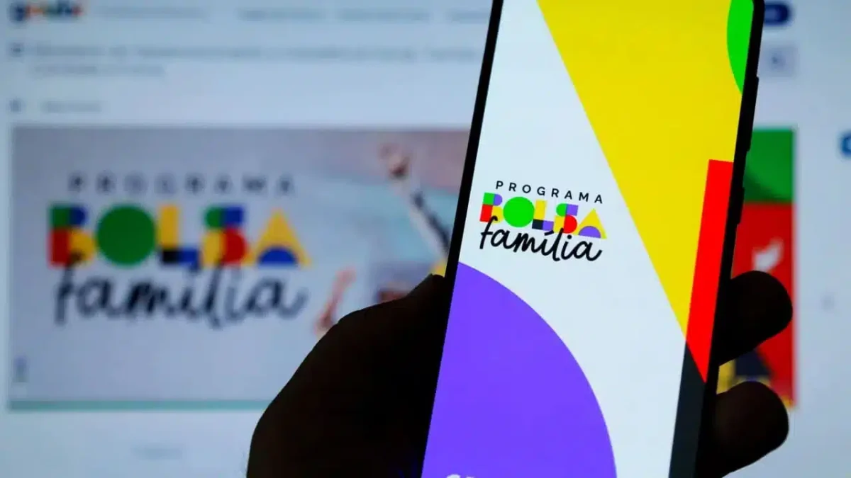 O início dos pagamentos do Bolsa Família em dezembro, nesta segunda-feira, 11 de dezembro, estabelece um marco inédito na história
