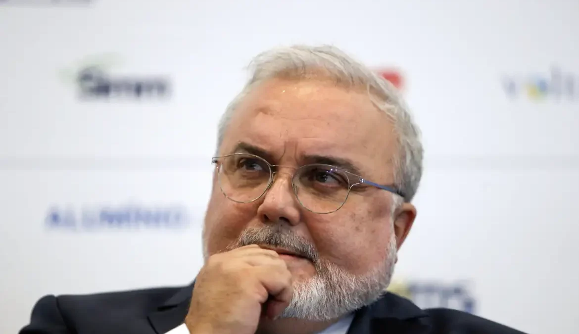 Presidente da Petrobras lamenta instalação da CPI da Braskem 1 O presidente da Petrobras, Jean Paul Prates, lamentou nesta quarta-feira (13) a instalação de uma Comissão Parlamentar de Inquérito (CPI)