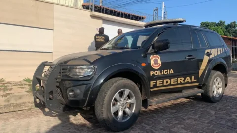 Polícia Federal combate esquema de crimes financeiros no Rio 10 Polícia Federal combate esquema de crimes financeiros no Rio