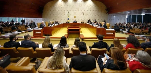 A decisão do Supremo Tribunal Federal (STF) sobre os precatórios reduz as incertezas e resgata a “dignidade da Justiça”, defenderam nesta