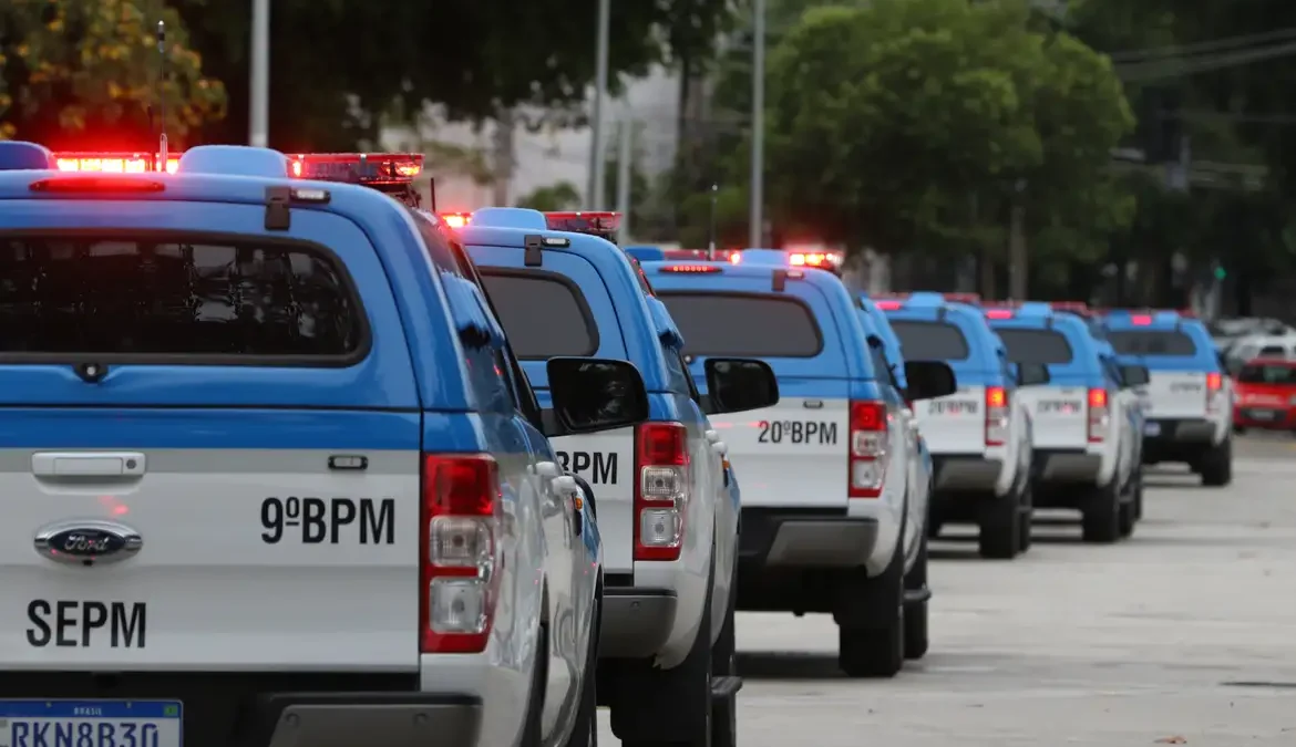 As forças de segurança do Rio de Janeiro irão intensificar as abordagens e melhorar a distribuição do policiamento nas ruas, após casos