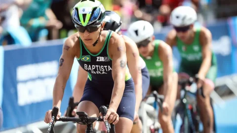 Triatleta Luisa Baptista permanece em estado grave após acidente 6 Triatleta Luisa Baptista permanece em estado grave após acidente