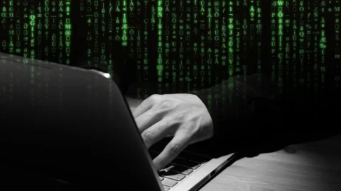 No Rio, adolescentes vítimas de fake nudes são ouvidas pela Justiça 10 No Rio, adolescentes vítimas de fake nudes são ouvidas pela Justiça