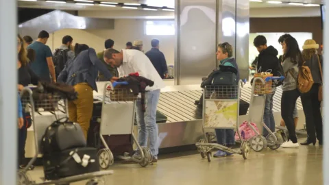 Queixas contra empresas aéreas aumentam 9,8% no 4º trimestre de 2023