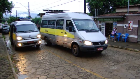 Renovação das permissões para o transporte escolar em Fabriciano começa no dia 16 de janeiro