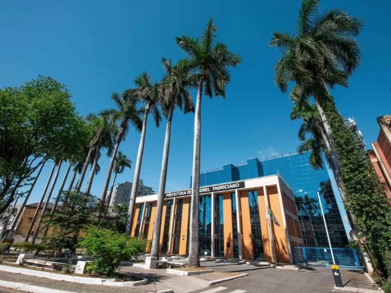 Prefeitura de Fabriciano aumentará benefícios de vale alimentação e o retorno de férias dos servidores 1 Prefeitura de Fabriciano aumentará benefícios de vale alimentação e o retorno de férias dos servidores