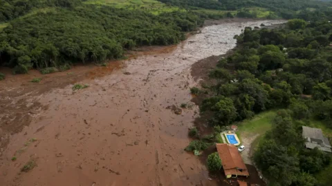 Protestos em São Paulo chamam a atenção para impunidade por Brumadinho