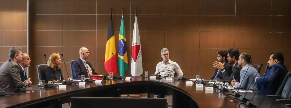 O governador Romeu Zema recebeu o embaixador do Reino da Bélgica, Peter Claes, na manhã desta quarta-feira (24/1), na Cidade Administrativa