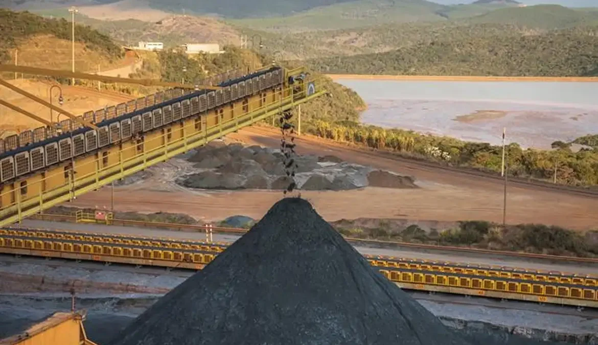 O faturamento do setor de mineração brasileiro totalizou R$ 248,2 bilhões no ano passado, inferior em 0,7% ao registrado no ano anterior