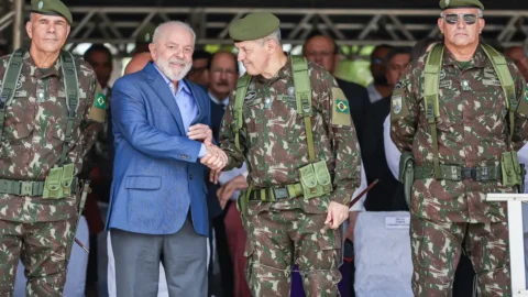Lula: descontinuidade de obras é “uma das desgraças” que afetaram país 2 Lula: descontinuidade de obras é “uma das desgraças” que afetaram país