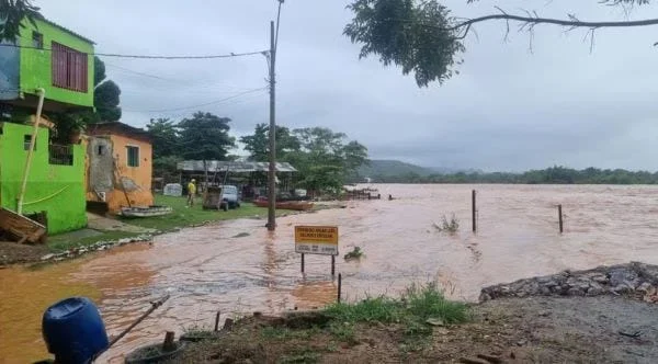Sistema de Alerta Hidrológico da Bacia do Rio Doce, em MG e ES, faz boletins de alerta 1 O Serviço Geológico do Brasil (SGB) iniciou, na quinta-feira (25/01), a emissão de boletins de alerta do Sistema de Alerta Hidrológico
