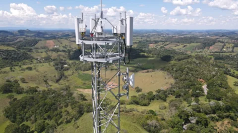 Alô, Minas: Governo vai expandir acesso a serviços de internet e telefonia móvel para mais distritos e localidades