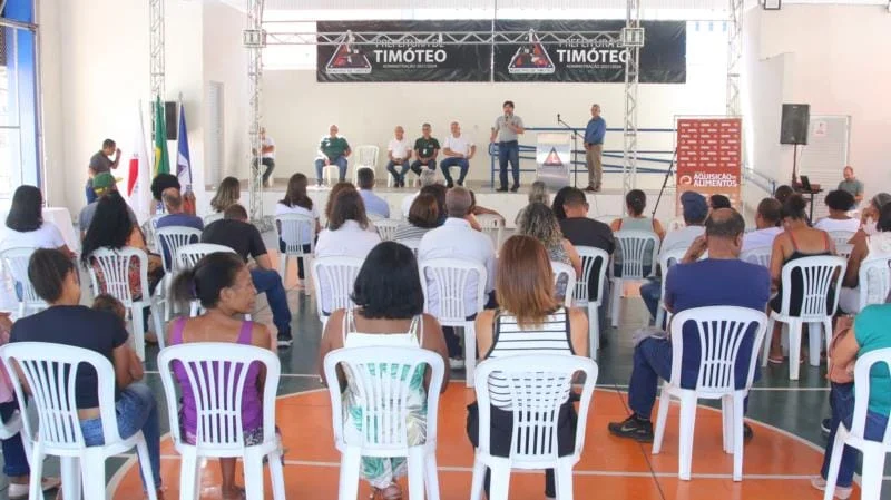 Programa vai beneficiar 200 famílias com produtos da agricultura familiar 1 Programa de Aquisição de Alimentos
