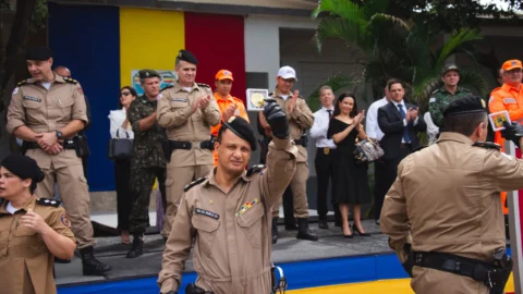 Sexto Batalhão de Polícia Militar realiza solenidade de passagem de comando em Governador Valadares 5 Sexto Batalhão de Polícia Militar realiza solenidade de passagem de comando em Governador Valadares