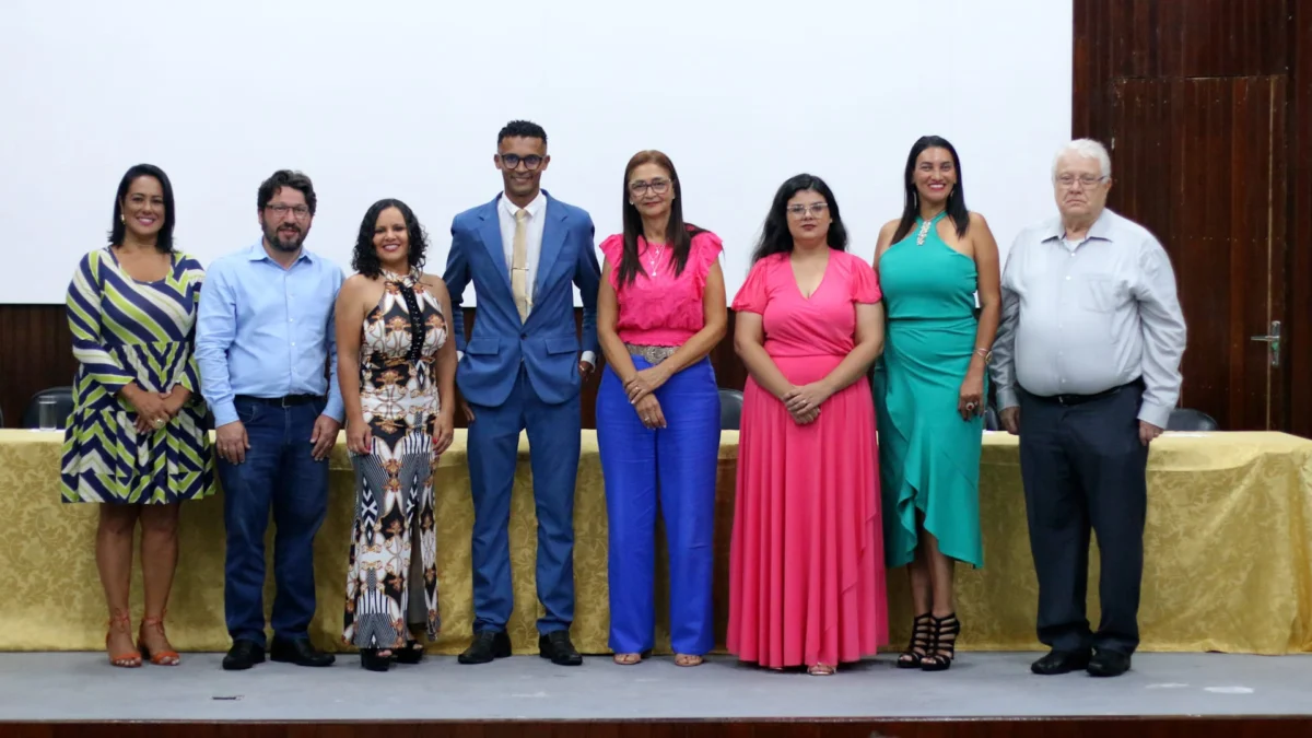 Conselheiros Tutelares de Timóteo tomaram posse na noite de terça-feira (09/01), no auditório da Prefeitura, no Paço Municipal