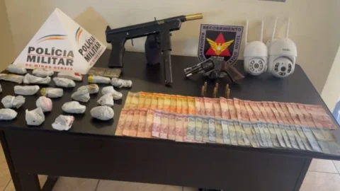 Polícia apreende adolescentes infratores que estavam traficando drogas no Turmalina 1 Polícia apreende adolescentes infratores que estavam traficando drogas no Turmalina