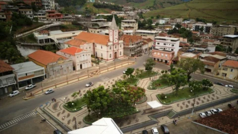 Governador Romeu Zema acompanha avanços de programa de incentivo ao esporte em Vargem Alegre 9 Governador Romeu Zema acompanha avanços de programa de incentivo ao esporte em Vargem Alegre