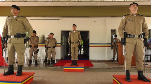 Sexagésimo Quinto Batalhão da Polícia Militar, de Guanhães, realiza solenidade de passagem de comando