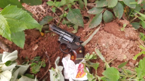 Santa Maria do Suaçuí: PCMG apreende arma de fogo usada em homicídio 8 Santa Maria do Suaçuí: PCMG apreende arma de fogo usada em homicídio